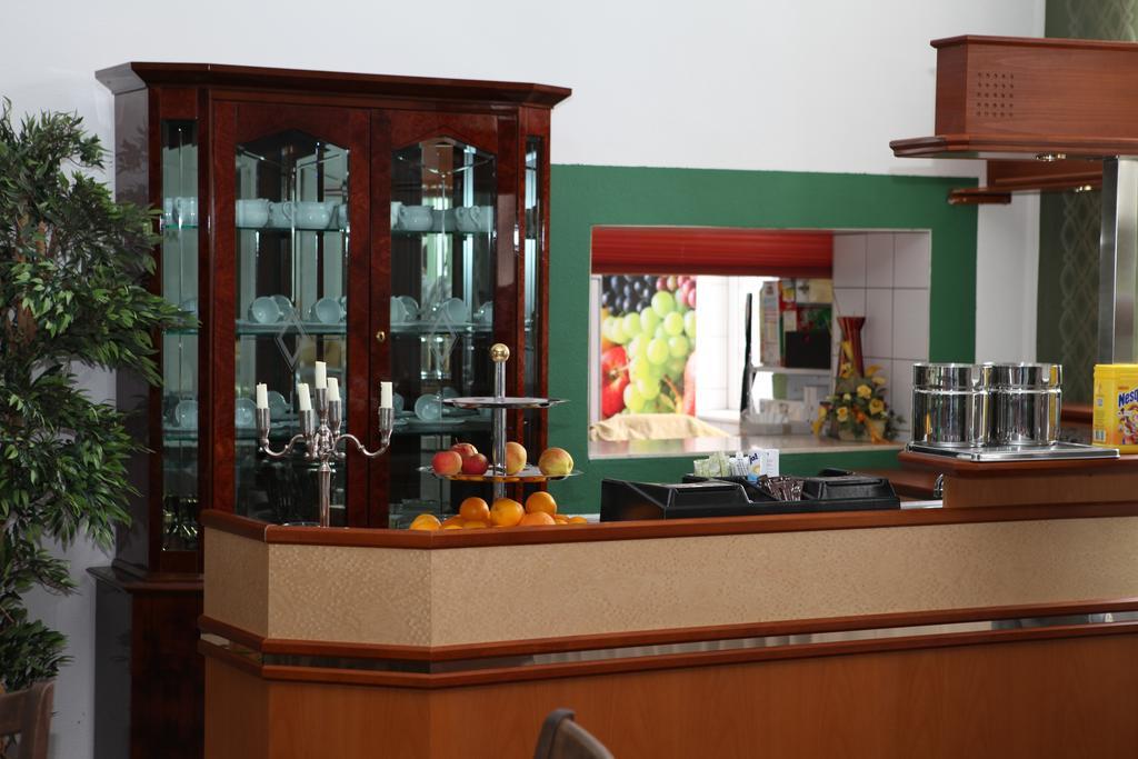 Hotel Alt-Erfurt Ngoại thất bức ảnh