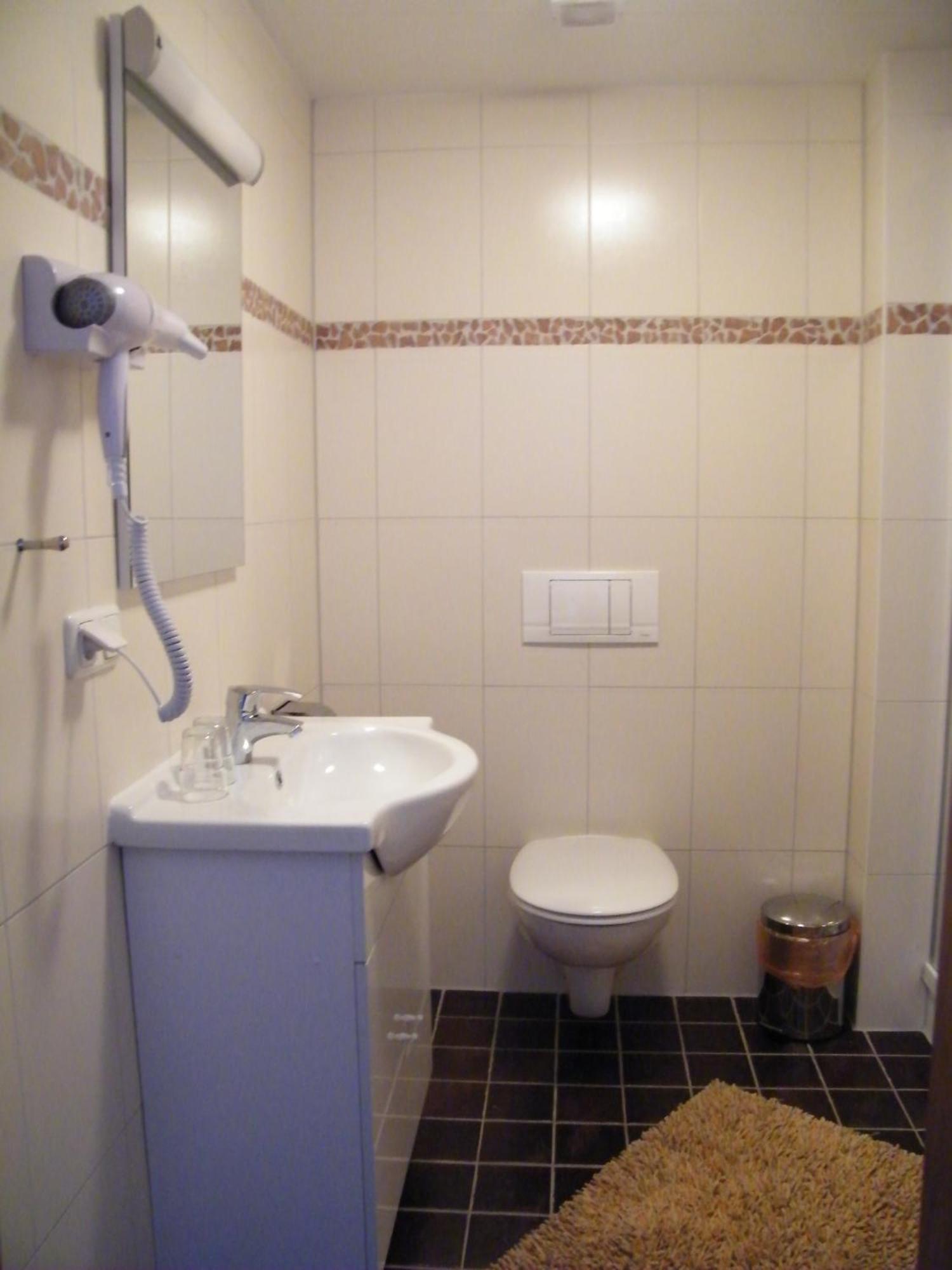 Hotel Alt-Erfurt Ngoại thất bức ảnh